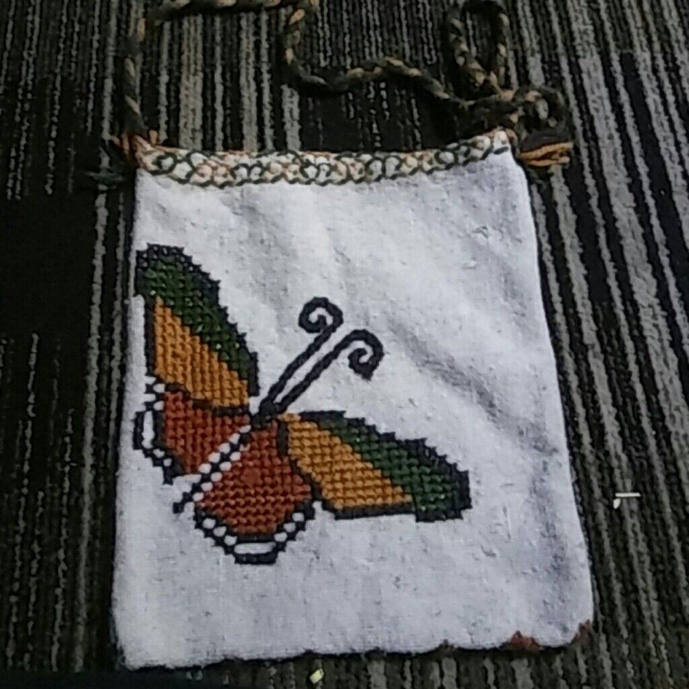 Adorable Rasta colored bag